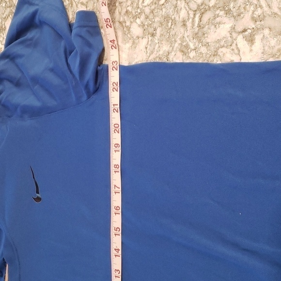 Nike Dry-Fit tee in Royal blue - Picture 4 of 4